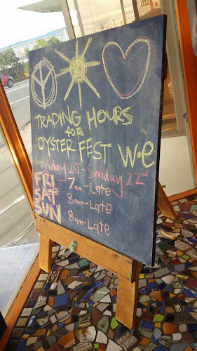 Stella's In Bluff - Bluff