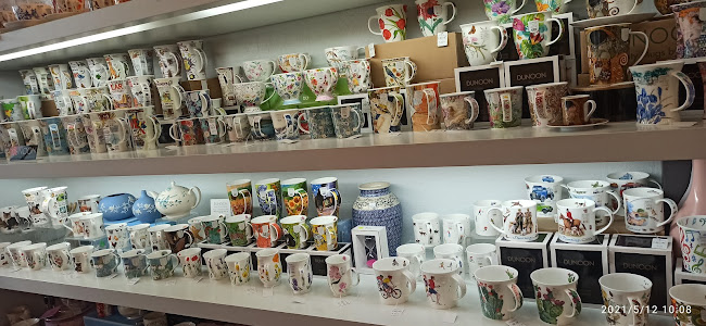 Comentarii opinii despre Urge Coffee & Tea Boutique