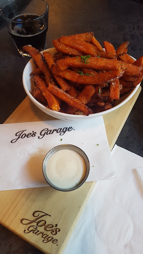 Comments and reviews of Joe's Garage Wigram