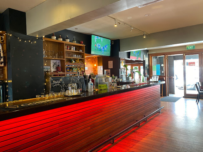 The Lyttelton Arms - Lyttelton