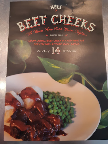 Opinii despre HELL Pizza Papamoa în Tauranga - Hospitality and gastronomy