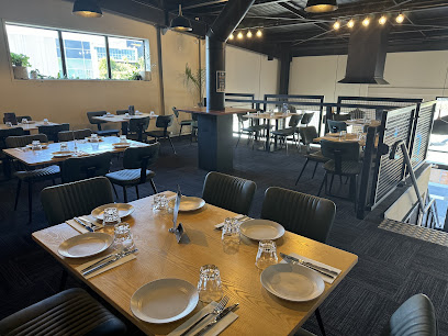 Mizzoni Woodfired Pizza | Pasta | Bar