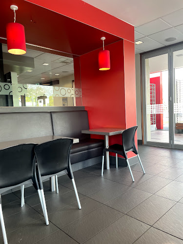 Comentarii opinii despre McDonald's Pakuranga