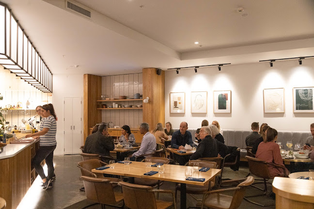 Comentarii opinii despre Earl