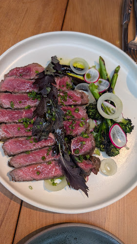 Ahi. - Hospitality and gastronomy