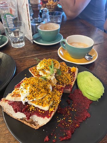 Ground Floor/232 Oriental Parade, Oriental Bay, Wellington 6011, New Zealand