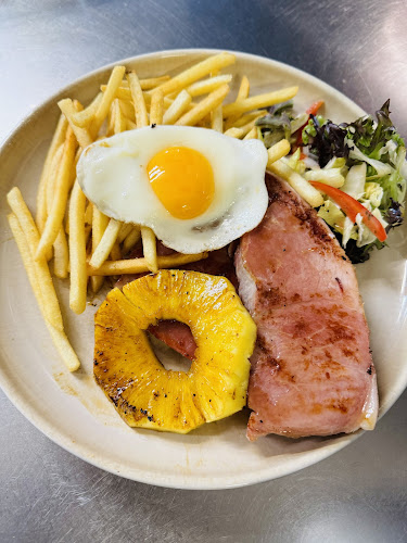 The Local Diner (Stag Park) - Hospitality and gastronomy