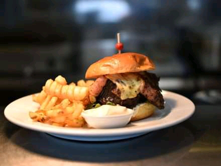 Top of The Hill Bistro Morrinsville - Morrinsville