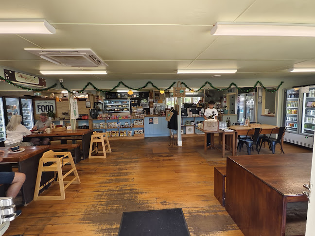 Opinii despre Okere Falls Store + Craft Beer Garden în Okere Falls - Hospitality and gastronomy