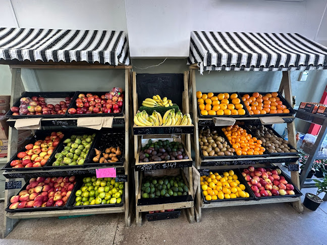 Reviews of Fresh 'N' Frozen in Christchurch - Hospitality and gastronomy