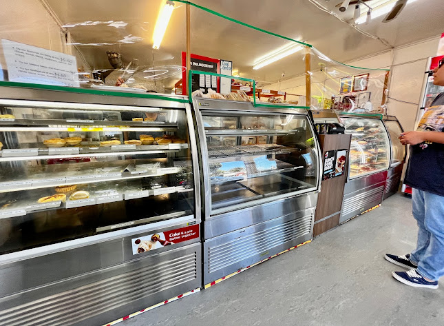 Point England Bakery - Hospitality and gastronomy