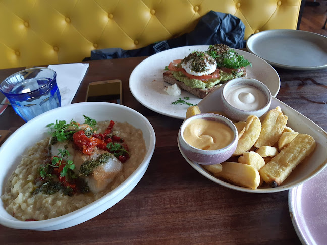 Coene's Bar & Eatery - Hospitality and gastronomy