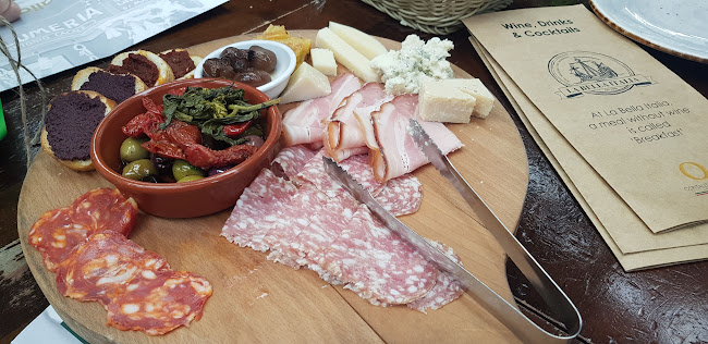 Comments and reviews of La Bella Italia