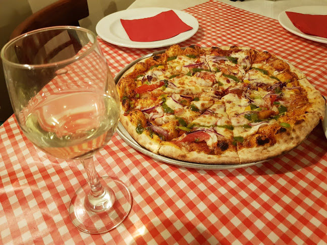 Mamma Rosa Pizzeria Rotorua (Wood-Fire) - Hospitality and gastronomy