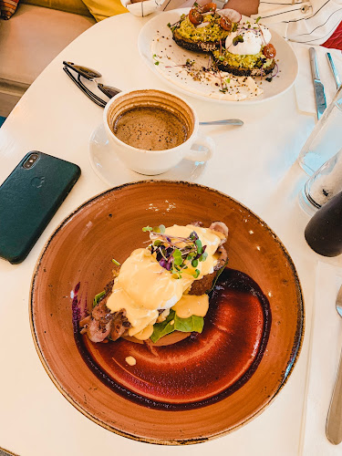 Honey Cafe Takapuna - Hospitality and gastronomy