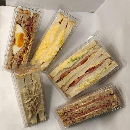 Golden Crust Bakery & Cafe - Hospitality and gastronomy