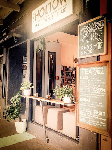 The Hollow Tea Store