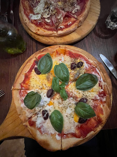 Reviews of Abruzzo Ristorante Italiano in Auckland - Hospitality and gastronomy