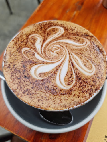 Comentarii opinii despre Gemini Cafe & Eatery