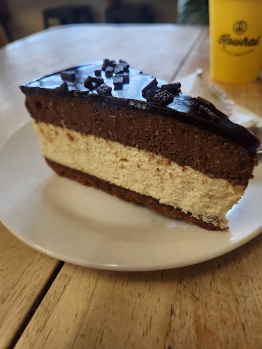 Gladstone Bakehouse Cafe - Hospitality and gastronomy