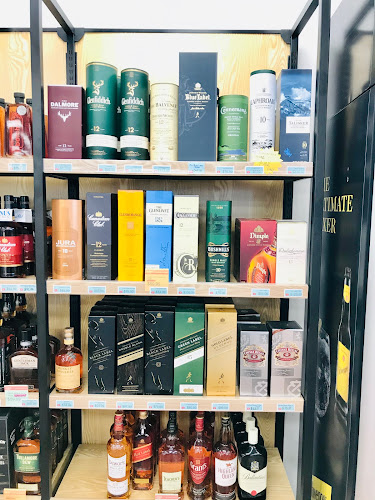 Ruakaka Liquor Centre - Hospitality and gastronomy