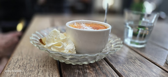 17 Macandrew Rd, Careys Bay, Dunedin 9001, New Zealand