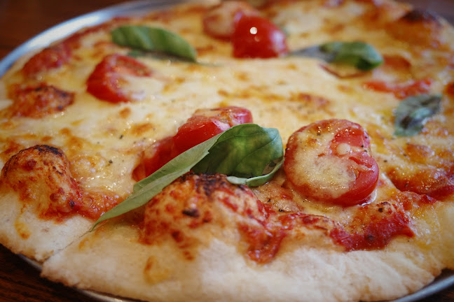 Andiamo Eatery Phone number