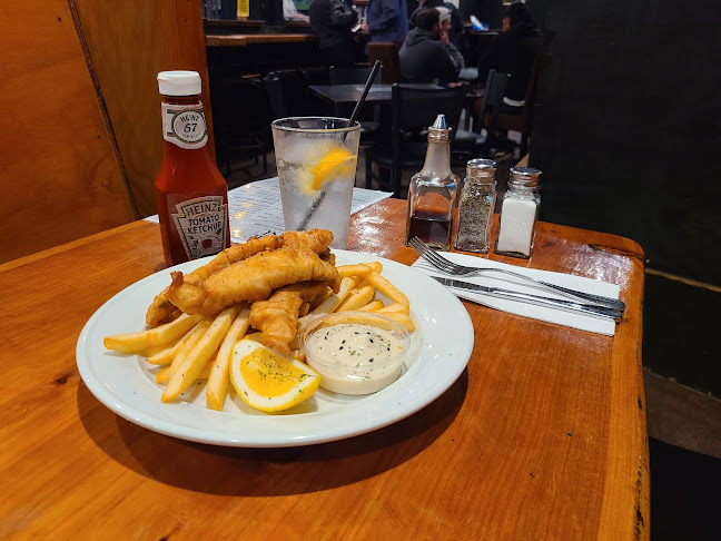 Father Ted's Original Irish Pub - Hospitality and gastronomy