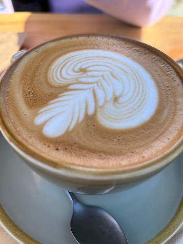 Comments and reviews of Curbside Coffee & Bagels