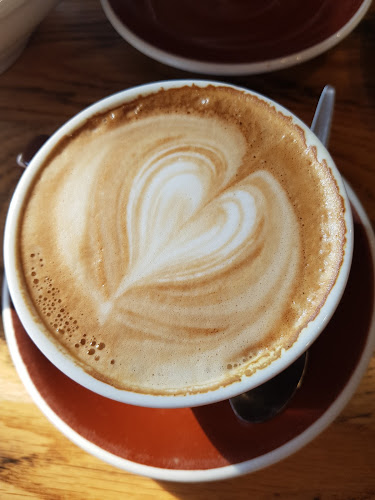 Comentarii opinii despre Changed ownership