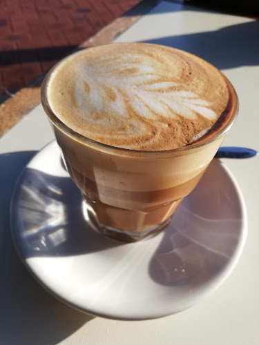 Lux Cafe - Hospitality and gastronomy