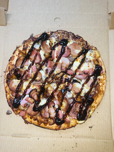 Domino's Pizza Hawera - Hospitality and gastronomy