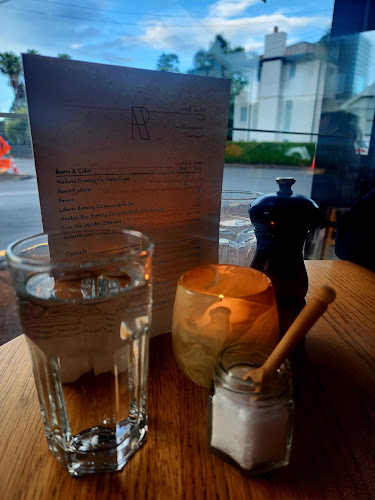 Rosie Parnell - Hospitality and gastronomy