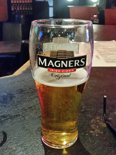 Opinii despre Father Ted's Original Irish Pub în Auckland - Hospitality and gastronomy