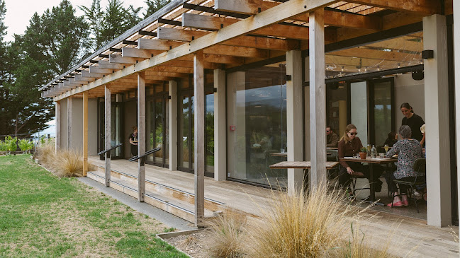 Comentarii opinii despre Tussock Hill Vineyard and Cellar Door Restaurant