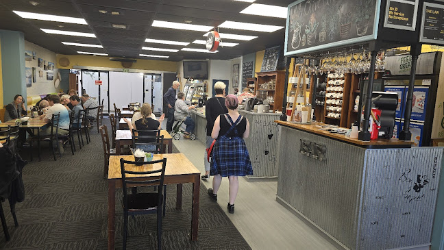 Olive Grove Cafe & Gifts - Waikanae