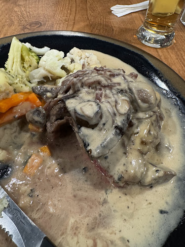 Te Anau Club - Hospitality and gastronomy