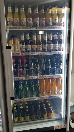 Crisp Cafe & Gifts - Hospitality and gastronomy