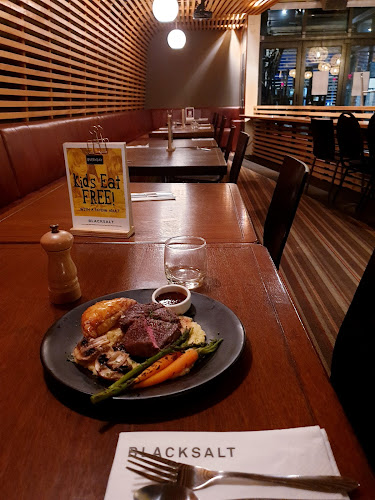 Corner Great North Road and, Totara Avenue, New Lynn, Auckland 0600, New Zealand