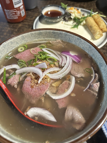 Opinii despre Saigon Kingdom Vietnamese Restaurant Steamer Wharf în Queenstown - Hospitality and gastronomy