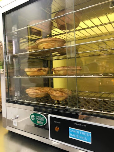 Opinii despre Alyx's Sweet Bakery în Porirua - Hospitality and gastronomy