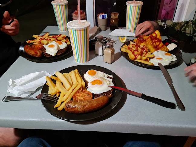 Opinii despre The Bull Ring în Kinleith - Hospitality and gastronomy