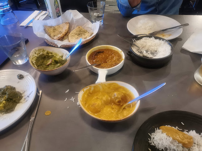 8848 INDIAN RESTAURANT & BAR Phone number