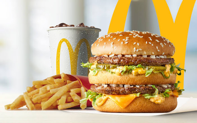 McDonald's Cavendish Drive - Auckland