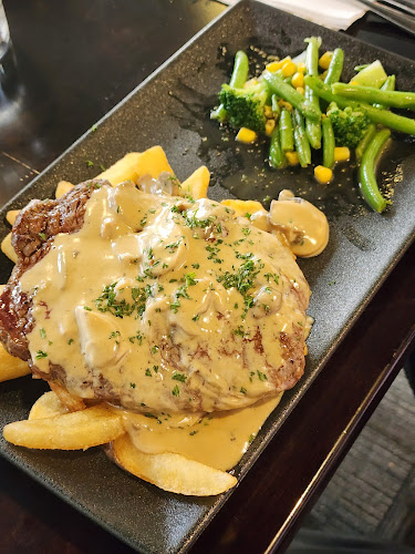 The Black Dog Kitchen & Bar - Dunedin