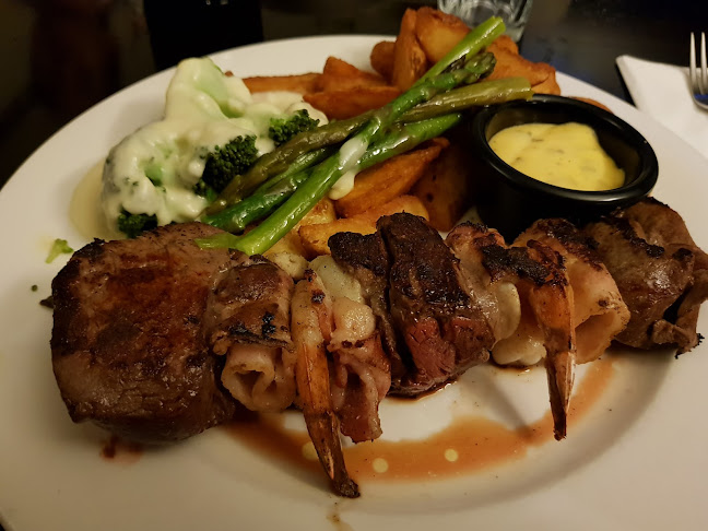 Opinii despre Tony's Vineyard's Restaurant & Bar în Auckland - Hospitality and gastronomy