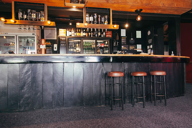 Dive - Bar & Music Venue - Dunedin