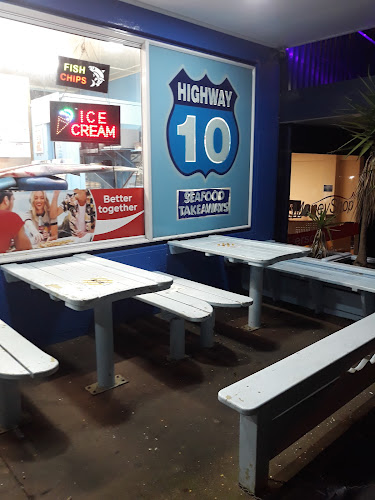 Highway 10 Seafood Takeaways - Hospitality and gastronomy