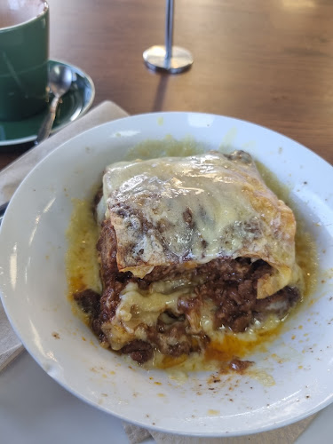 Comentarii opinii despre FULL MOON EATERY