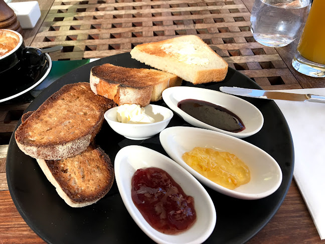 Comentarii opinii despre Botswana Butchery